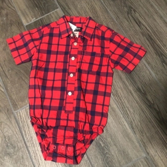 24m bundle Carter’s and Oshkosh NWT infants - Picture 4 of 5